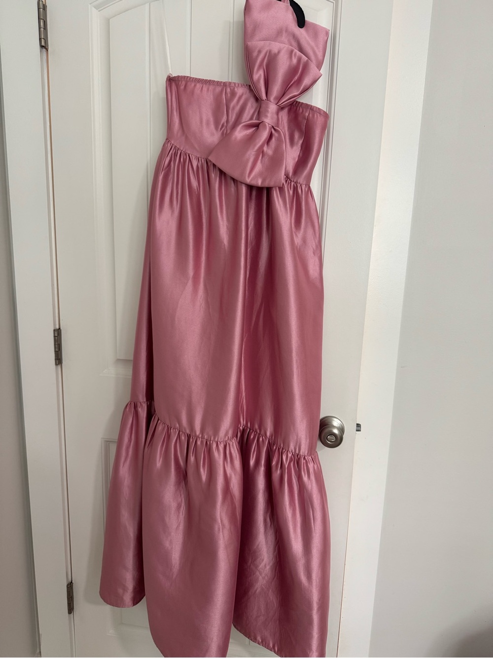 Pink Satin One-Shoulder Dress with Bow